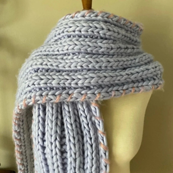 Urban Outfitters Chunky Whipstitch Scarf - Picture 8 of 11